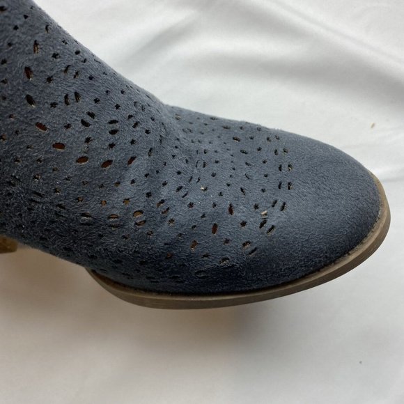 Massini Blue Women’s Booties Size 8 - Picture 7 of 8